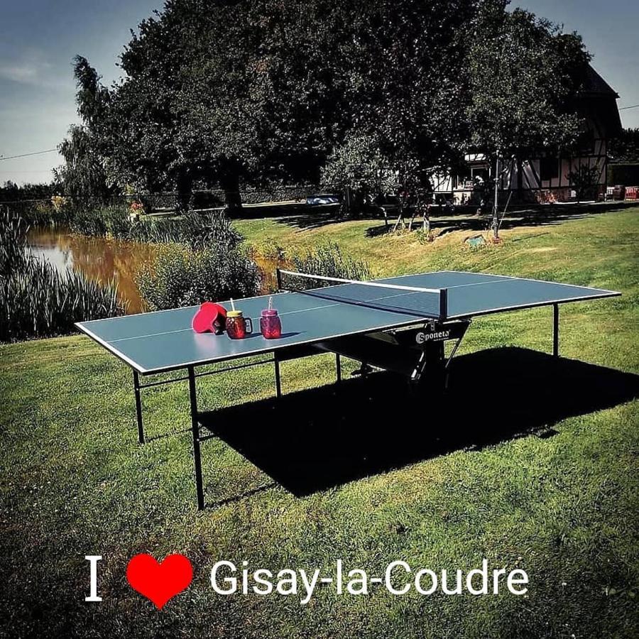 Le Studio Du Pressoir Gisay Екстериор снимка