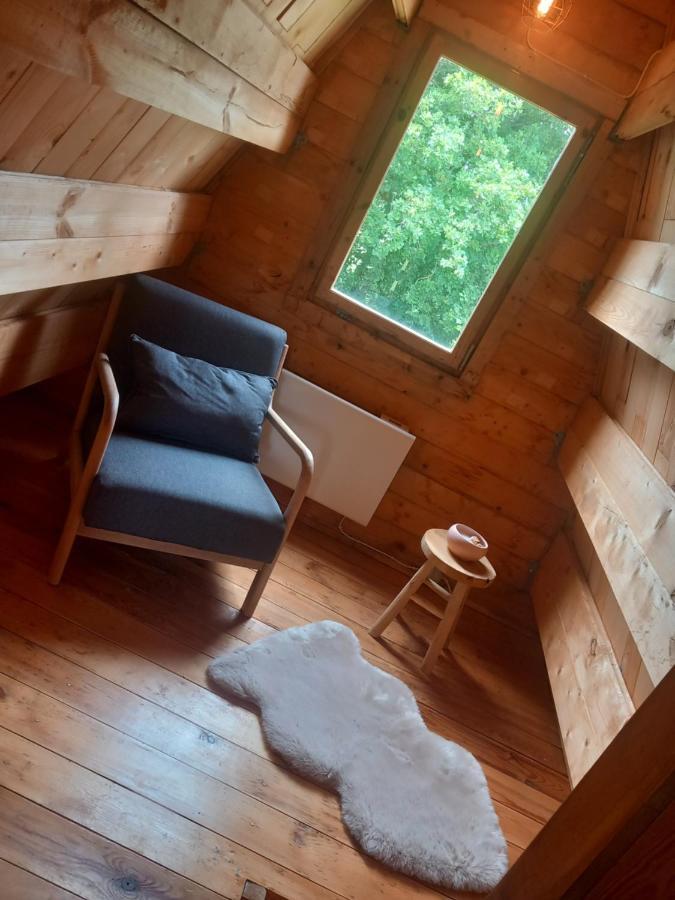 Le Studio Du Pressoir Gisay Екстериор снимка